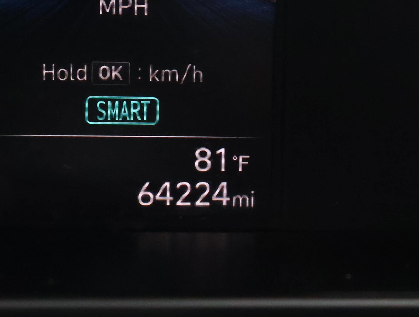 Used 2021 Hyundai Elantra SEL image 25