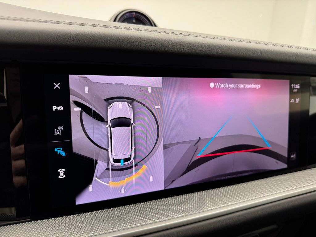 Used 2025 Porsche Cayenne image 15
