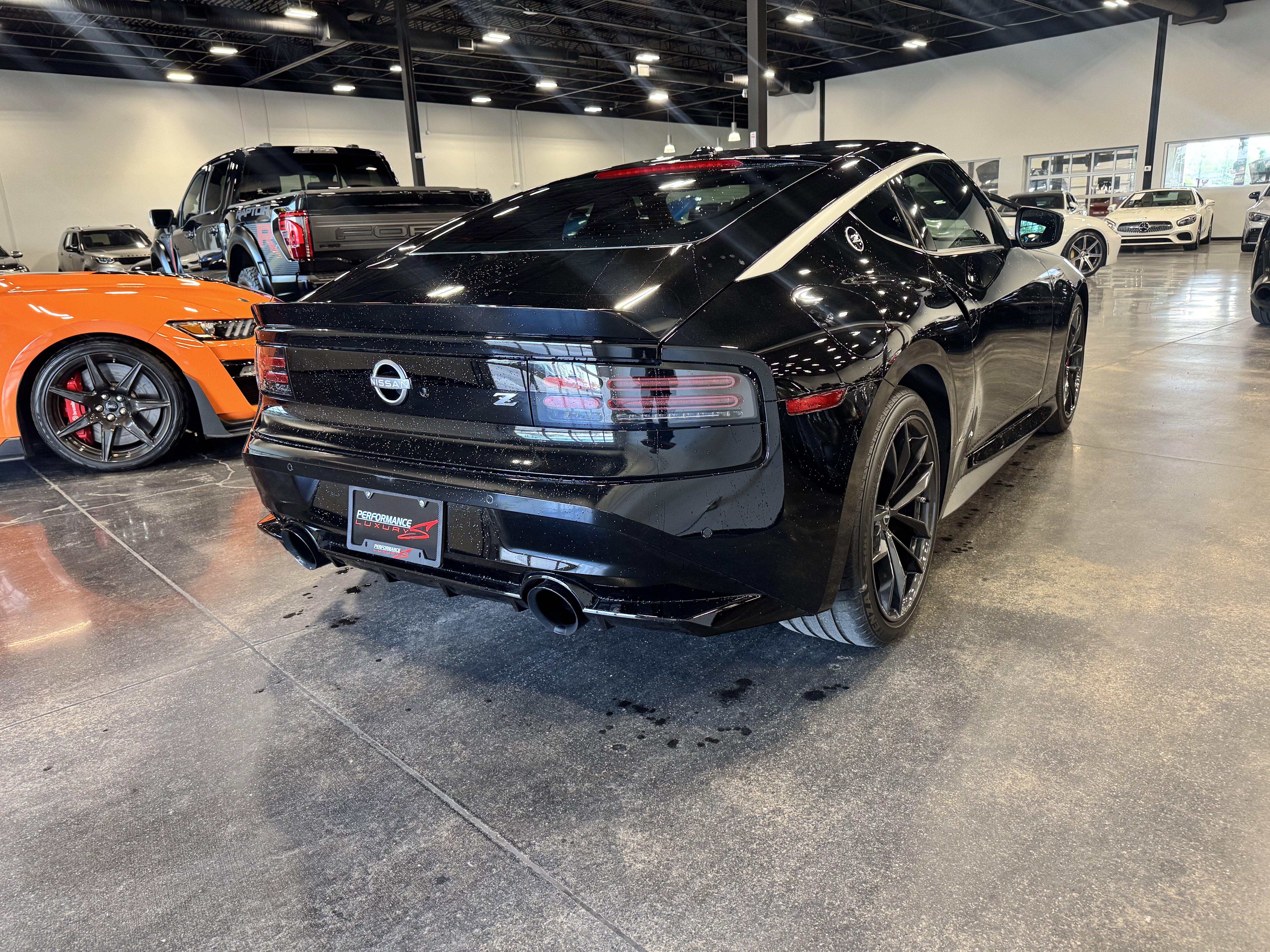 Used 2024 Nissan Z Performance w/ Floor Mat Package RWD image 3