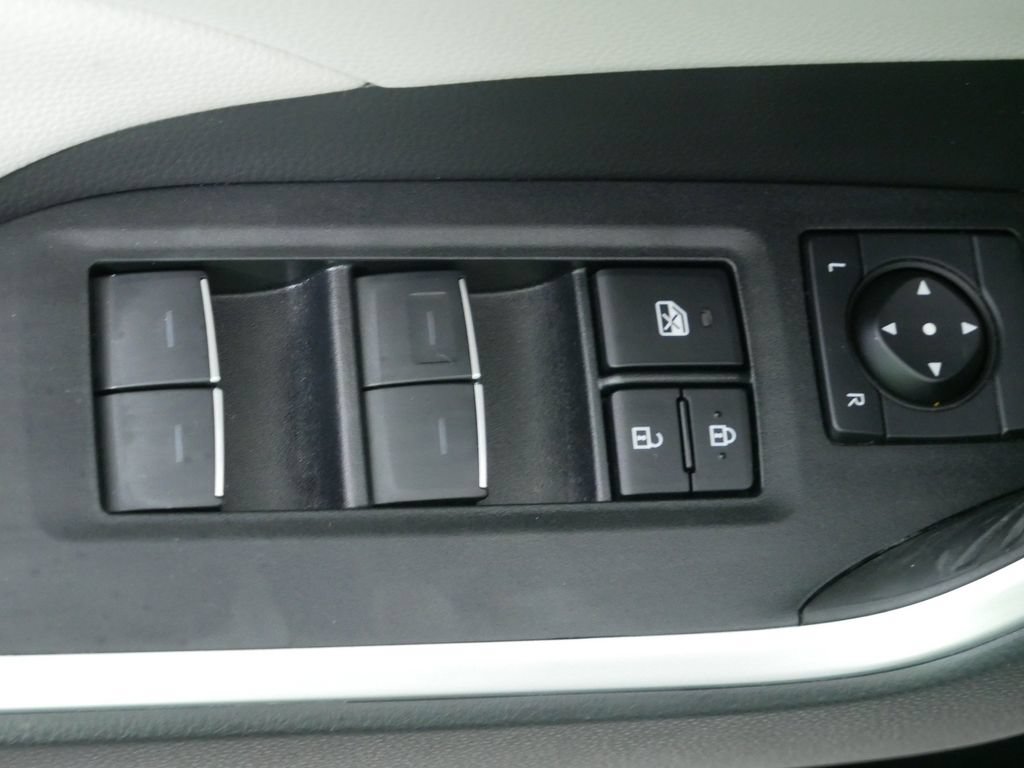 Used 2025 Toyota RAV4 XLE Premium w/ Weather Package AWD/4WD image 21