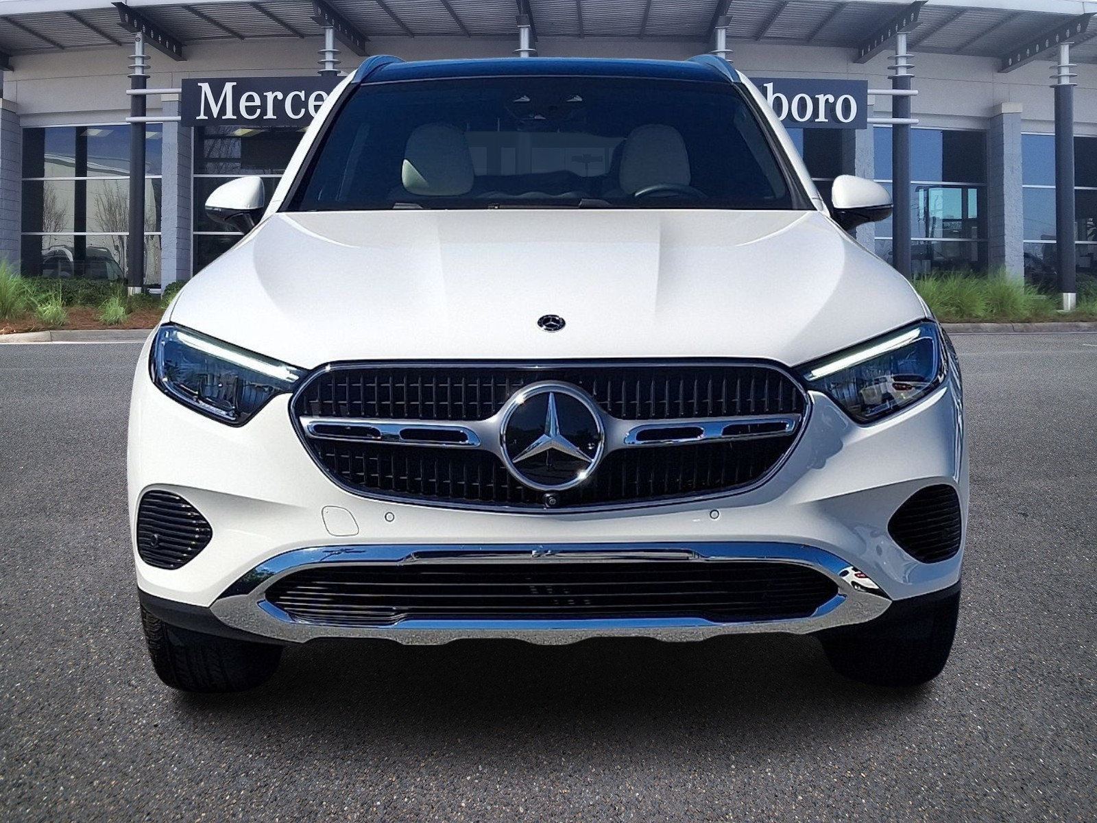 Certified 2026 Mercedes-Benz GLC 300 4MATIC image 2