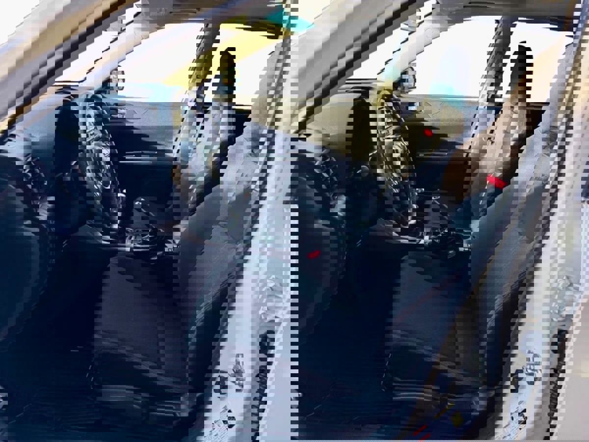 Used 2013 Subaru Impreza WRX Premium image 11