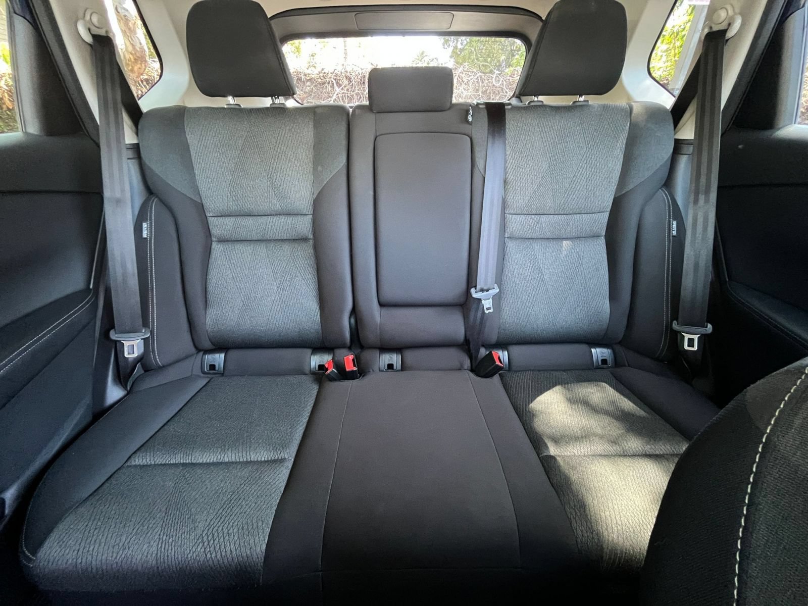 Used 2025 Nissan Rogue SV AWD/4WD image 40