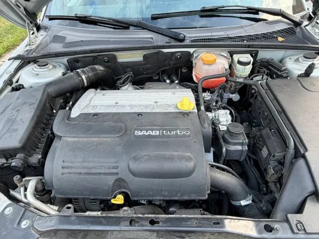 Used 2009 Saab 9-3 2.0T FWD image 39