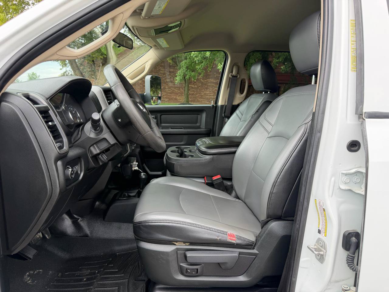 Used 2019 RAM 3500 Tradesman w/ Chrome Appearance Group AWD/4WD image 18