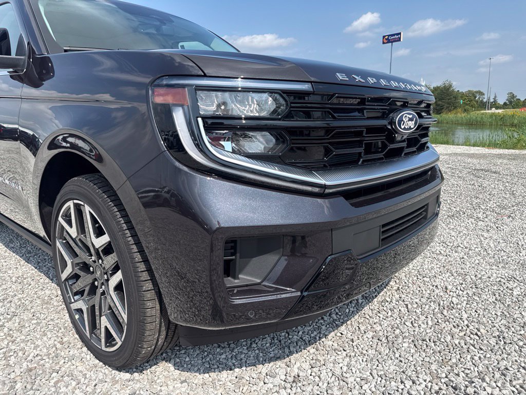 New 2027 Ford Expedition Platinum w/ Platinum Ultimate Package AWD/4WD image 11