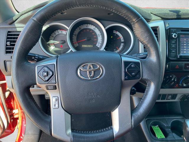 Used 2015 Toyota Tacoma PreRunner w/ SR5 Package RWD image 18