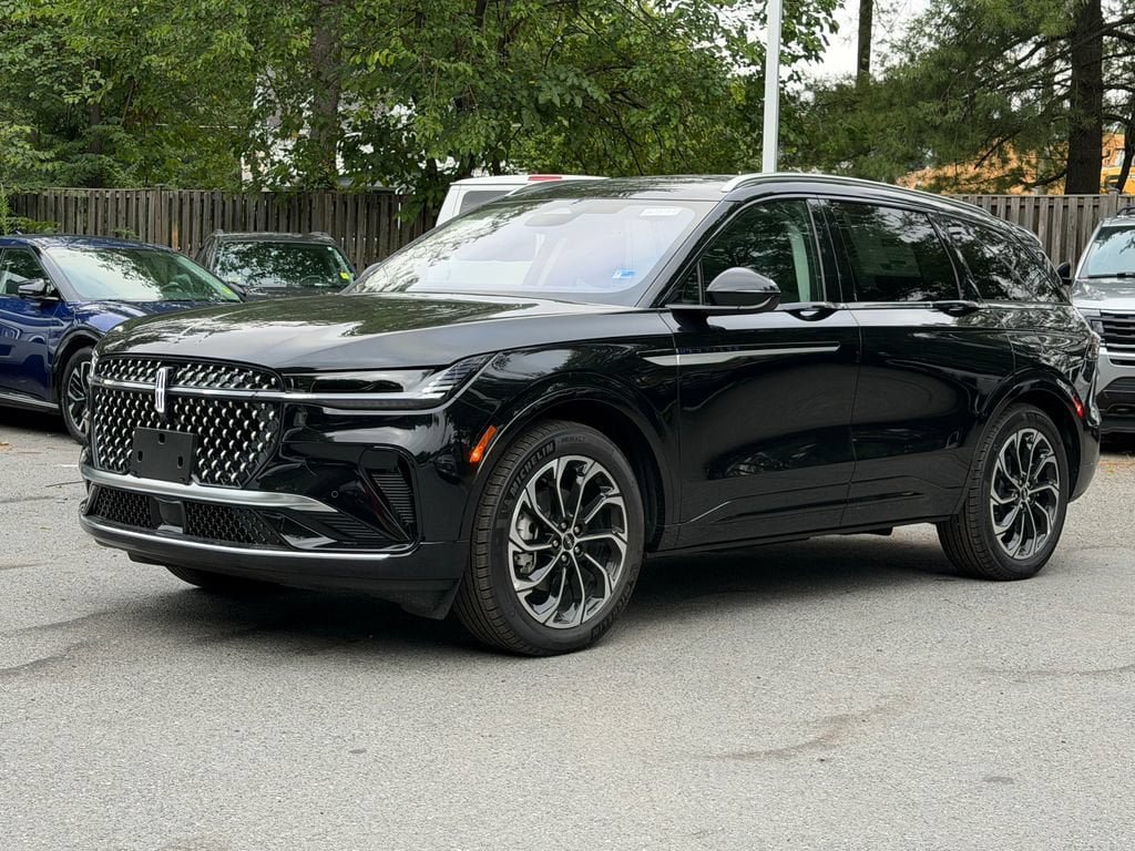 New 2026 Lincoln Nautilus Reserve AWD/4WD image 3