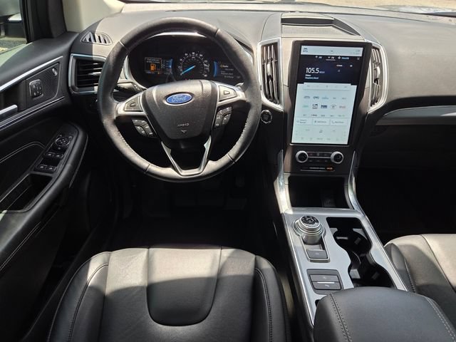 Used 2021 Ford Edge Titanium FWD image 7