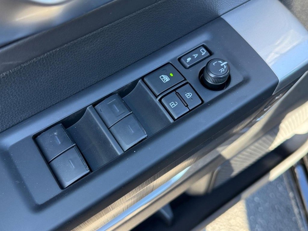 New 2025 Toyota Tundra Platinum image 12