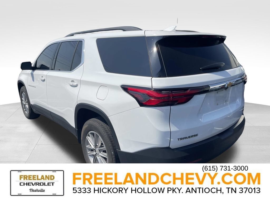 Used 2022 Chevrolet Traverse LT FWD image 4