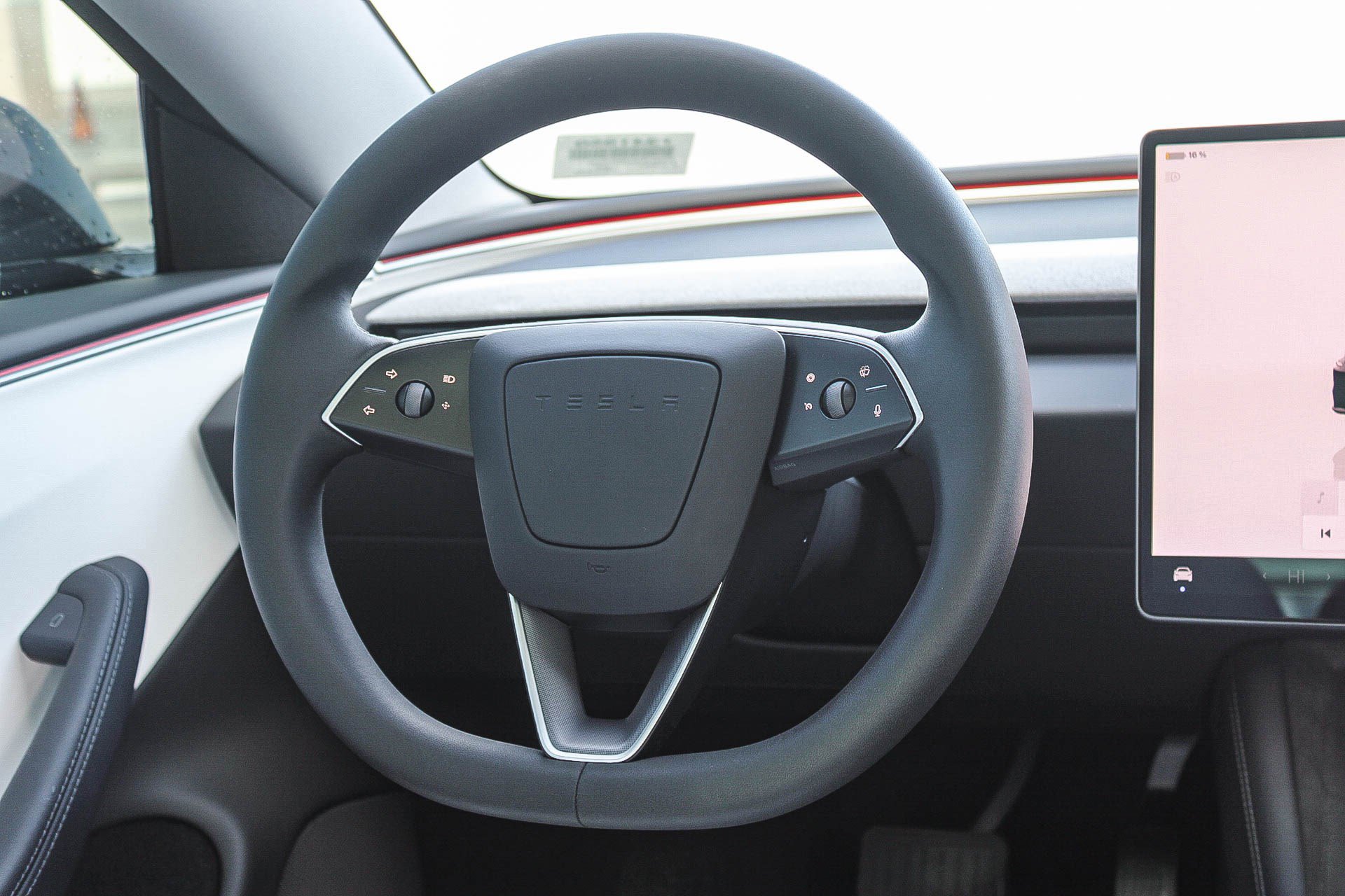 Used 2025 Tesla Model 3 Long Range image 16