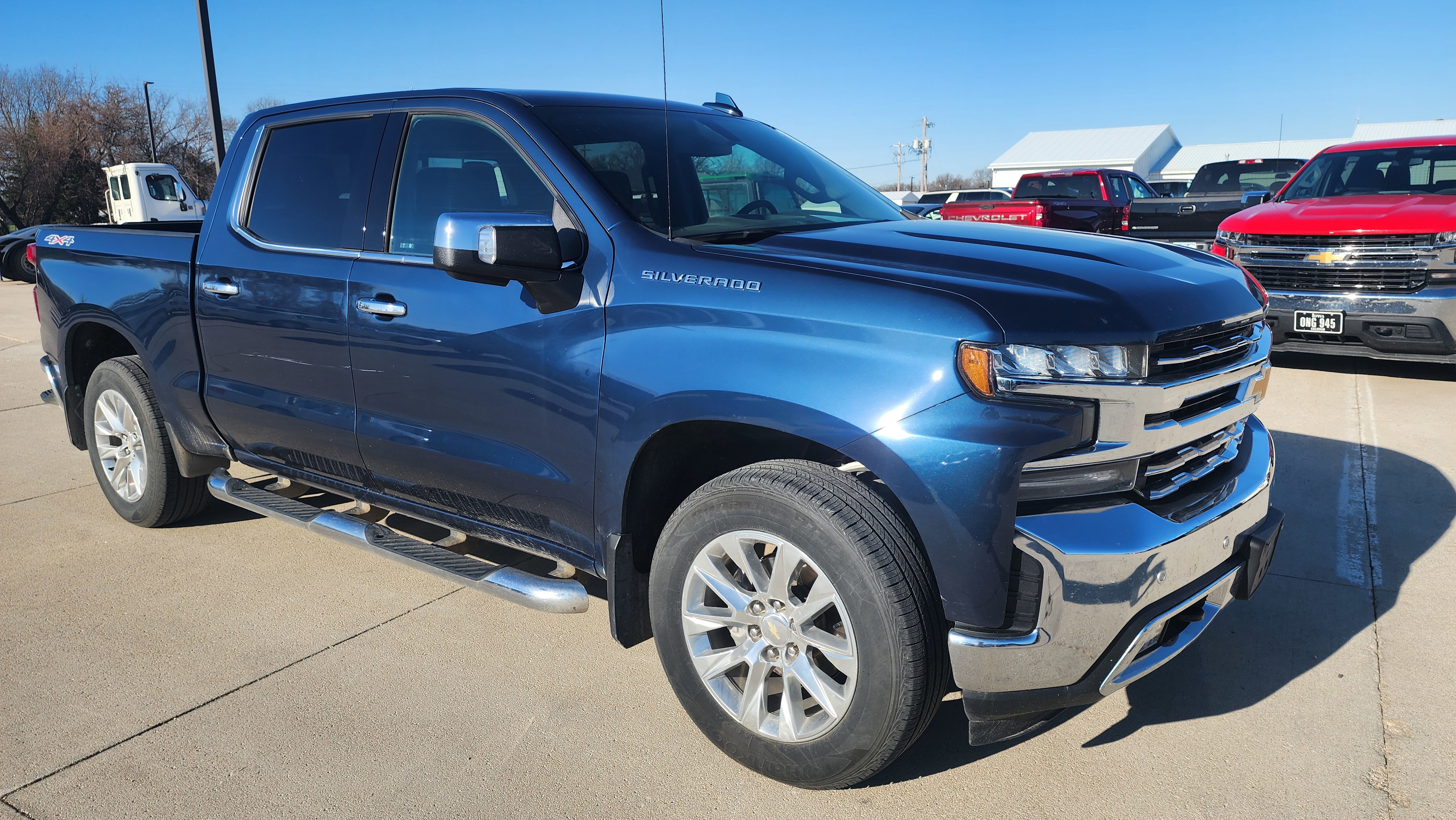 Used 2019 Chevrolet Silverado 1500 LTZ w/ LTZ Plus Package image 3