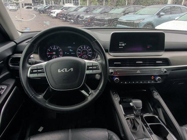Used 2022 Kia Telluride EX FWD image 17