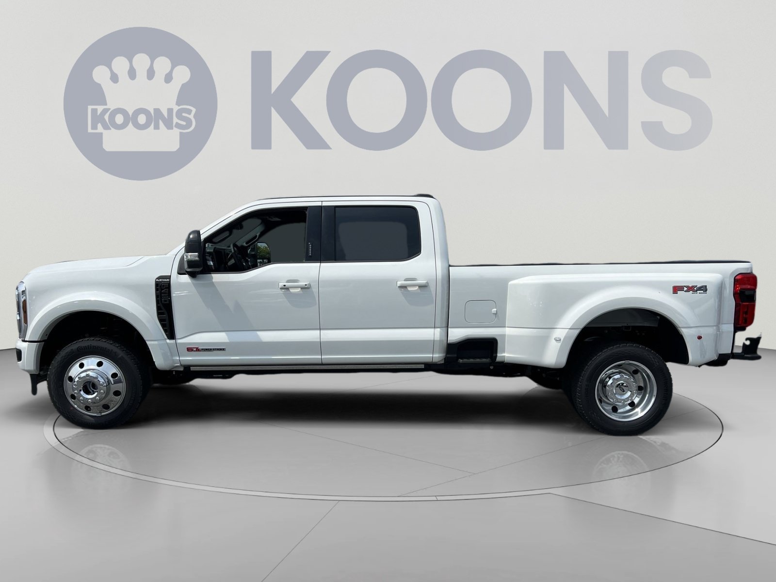 New 2026 Ford F450 Platinum w/ FX4 Off-Road Package AWD/4WD image 2