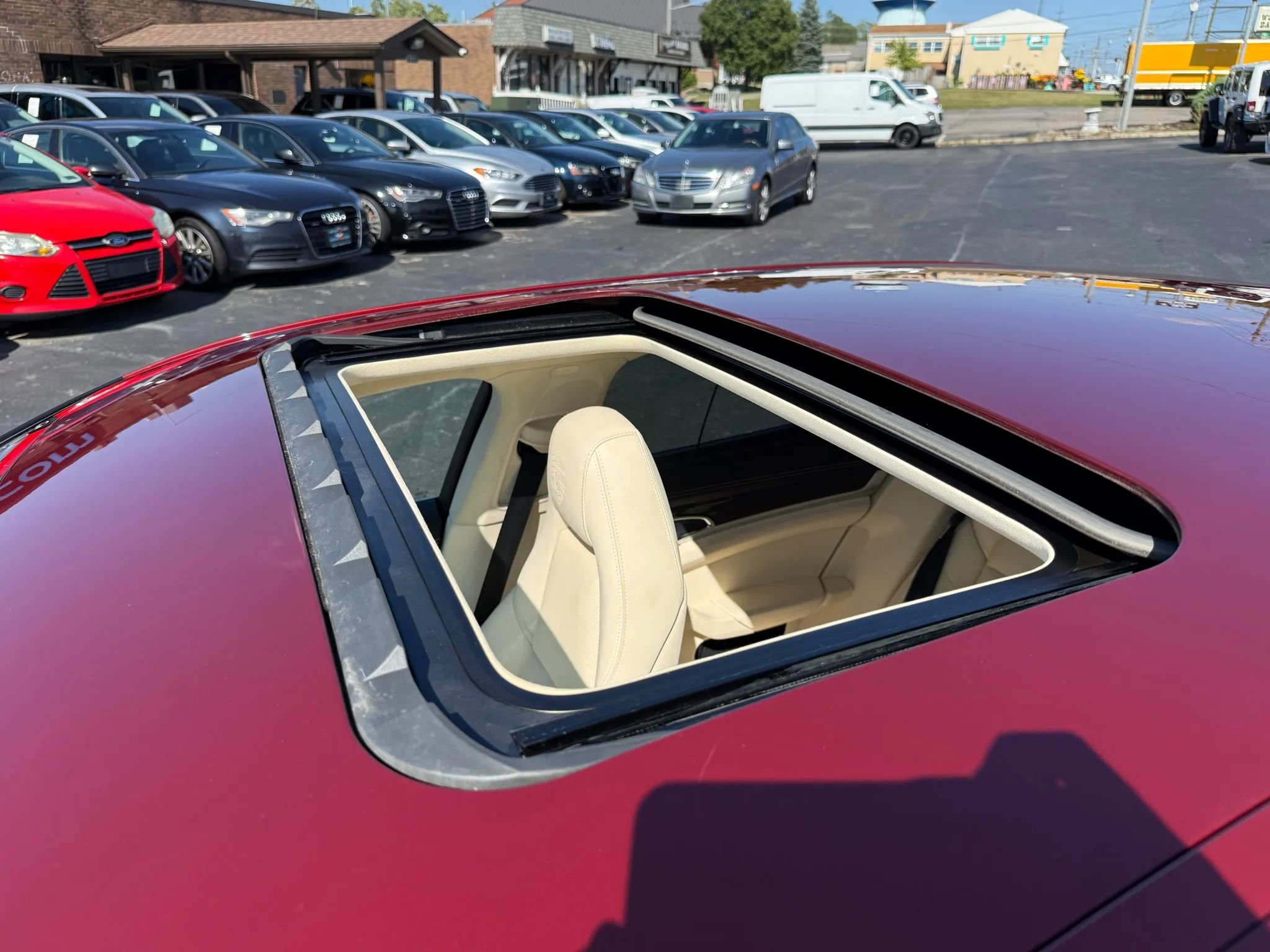 Used 2016 Porsche Panamera Turbo image 45