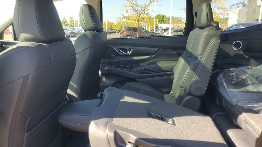 Certified 2025 Subaru Ascent Limited w/ Popular Package #2 image 30