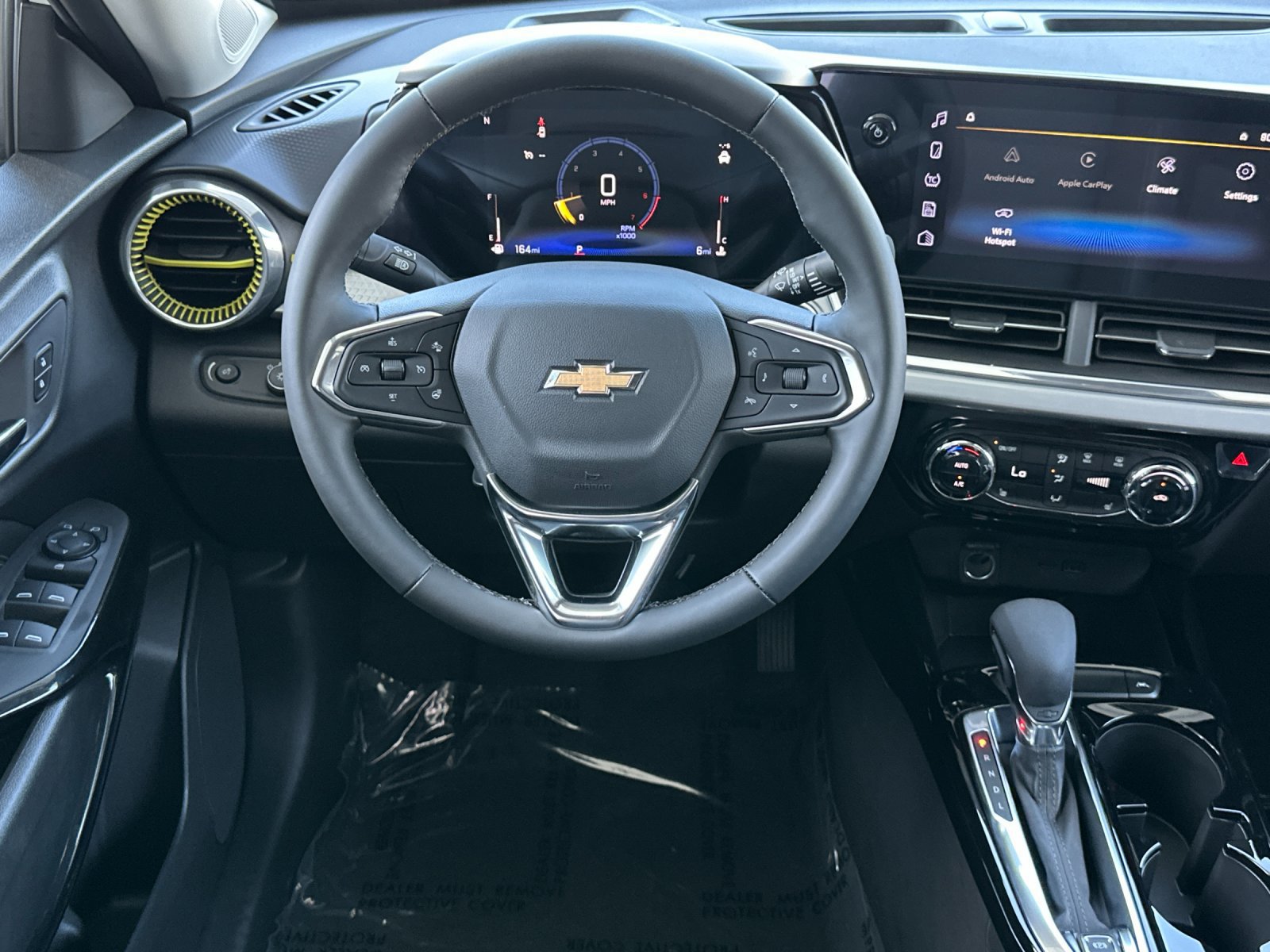 New 2026 Chevrolet Trax LT w/ LT Convenience Package FWD image 14