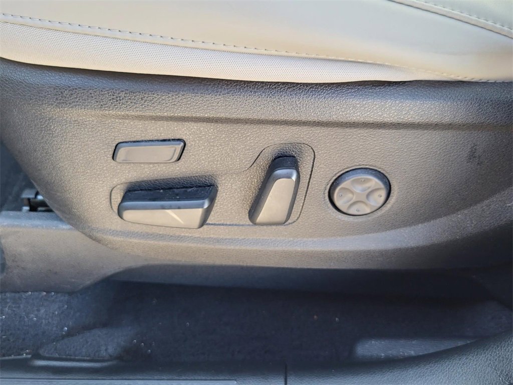 Used 2024 Kia Telluride SX Prestige image 19