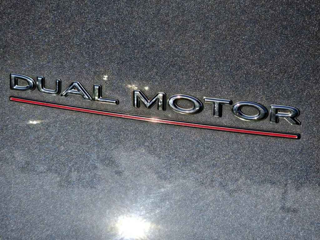 Used 2022 Tesla Model Y Performance AWD/4WD image 7