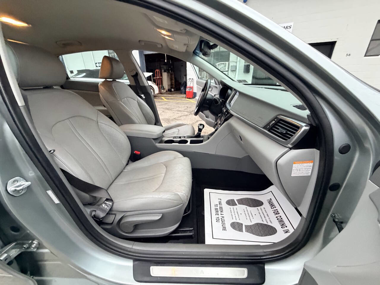 Used 2017 Kia Optima EX image 59