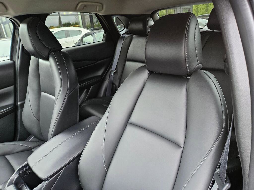 Certified 2025 MAZDA CX-30 AWD 2.5 S w/ Select Sport Pkg image 15