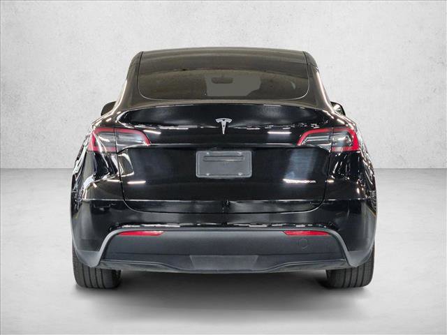 Used 2021 Tesla Model Y Long Range image 7