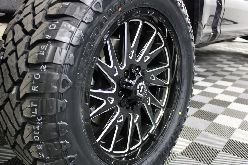 Used 2020 Ford F150 XLT image 12