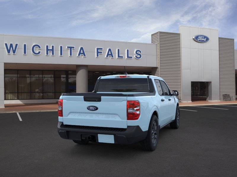 New 2026 Ford Maverick XLT w/ XLT Luxury Package FWD image 8