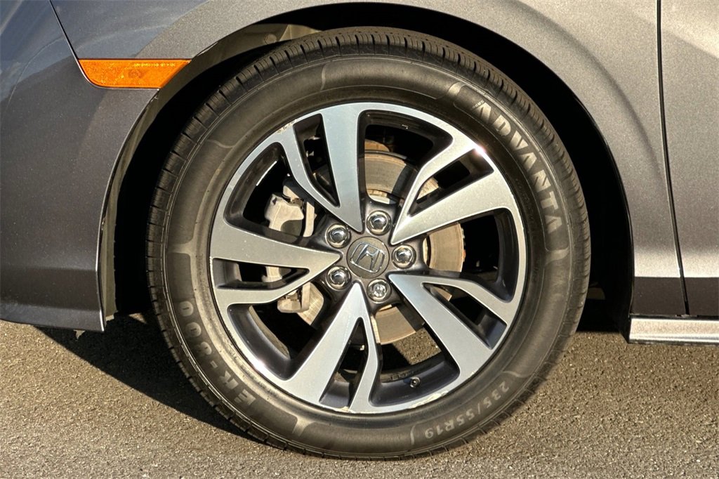Certified 2023 Honda Odyssey Touring image 35