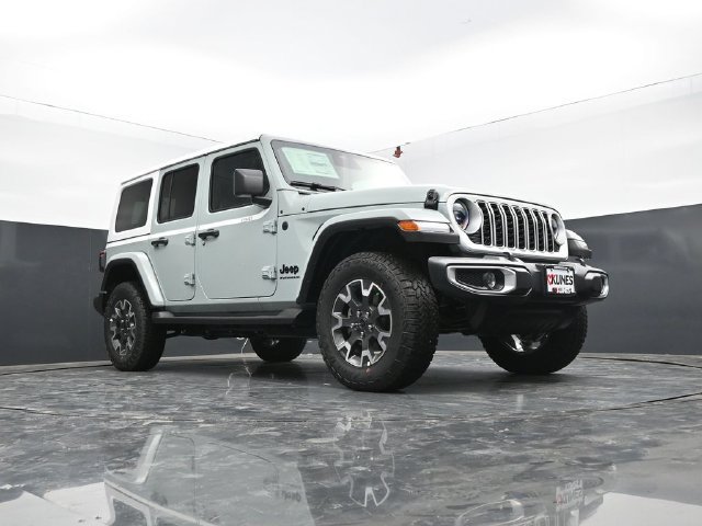 New 2026 Jeep Wrangler Unlimited Sahara w/ Whitecap Package AWD/4WD image 57