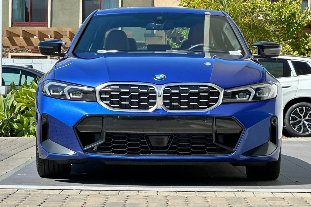Used 2025 BMW M340i RWD image 8