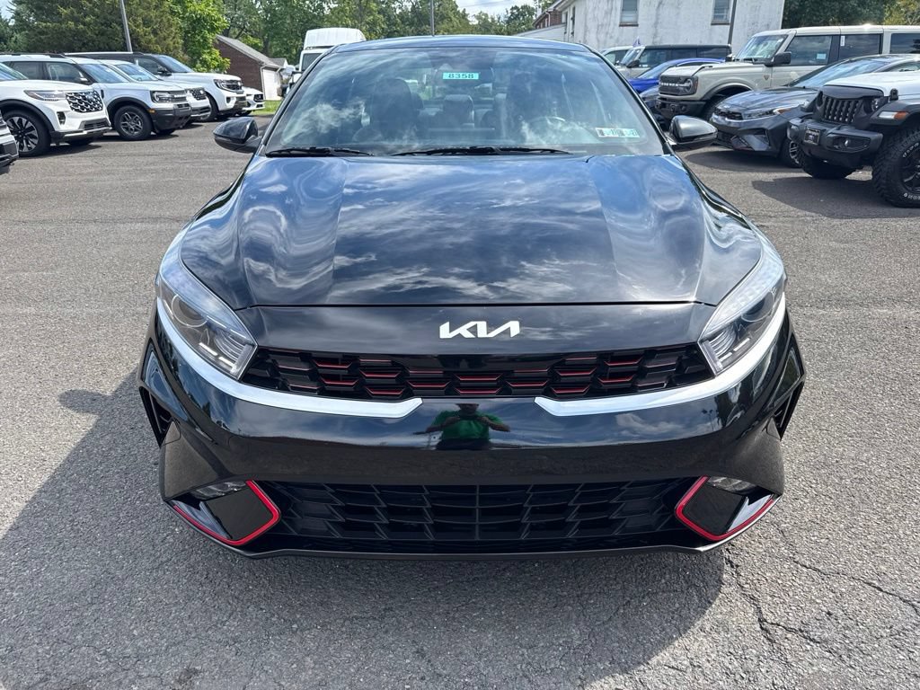 Used 2023 Kia Forte GT-Line FWD image 2