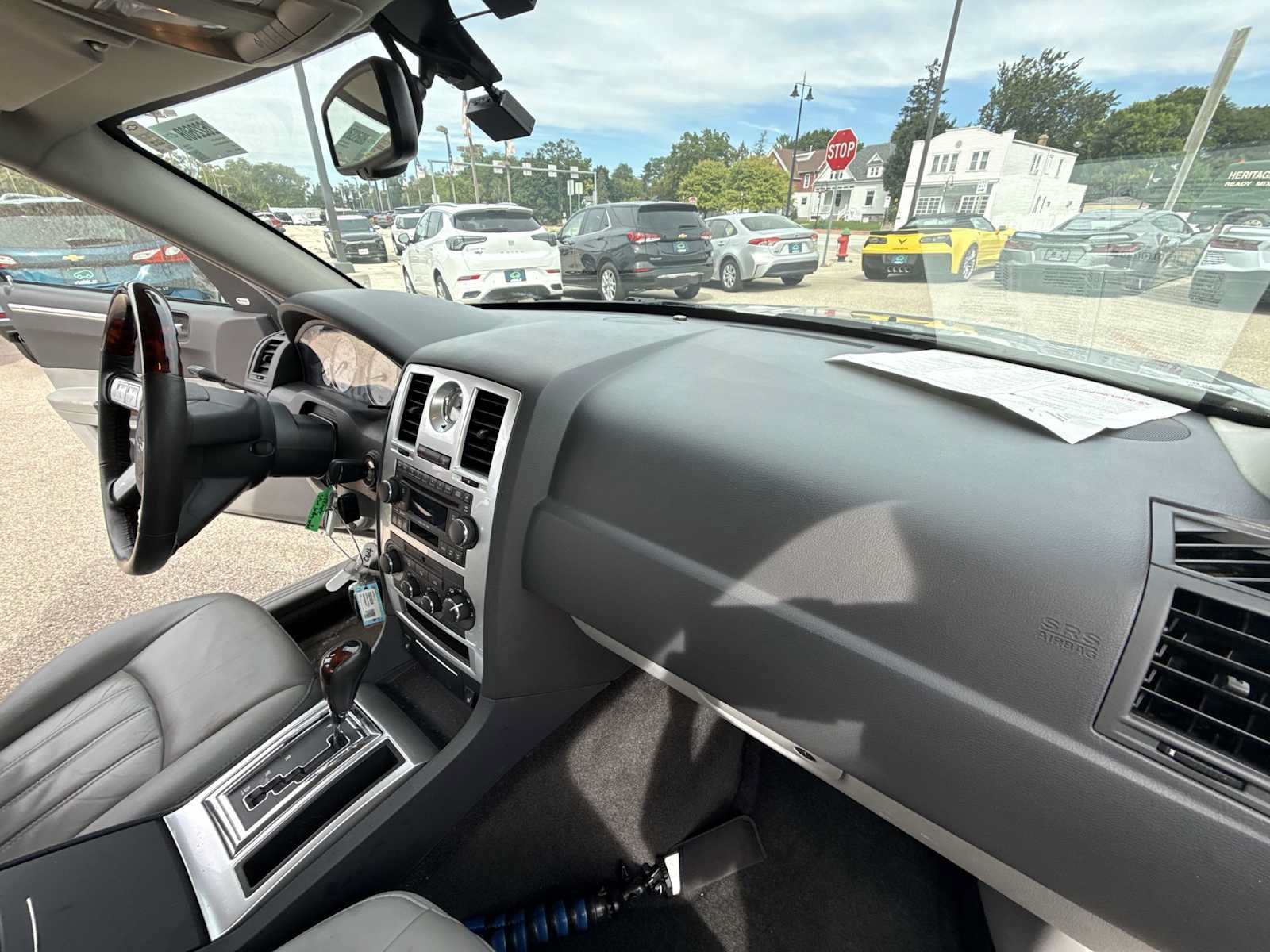 Used 2006 Chrysler 300 C w/ Sound Group II AWD/4WD image 26