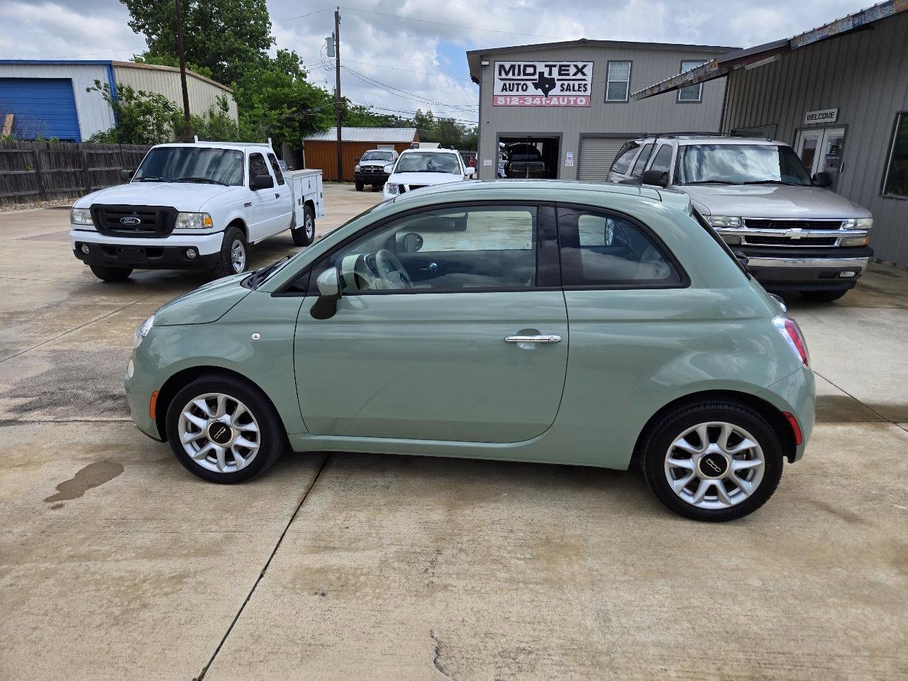 Used 2017 FIAT 500 Pop FWD image 4