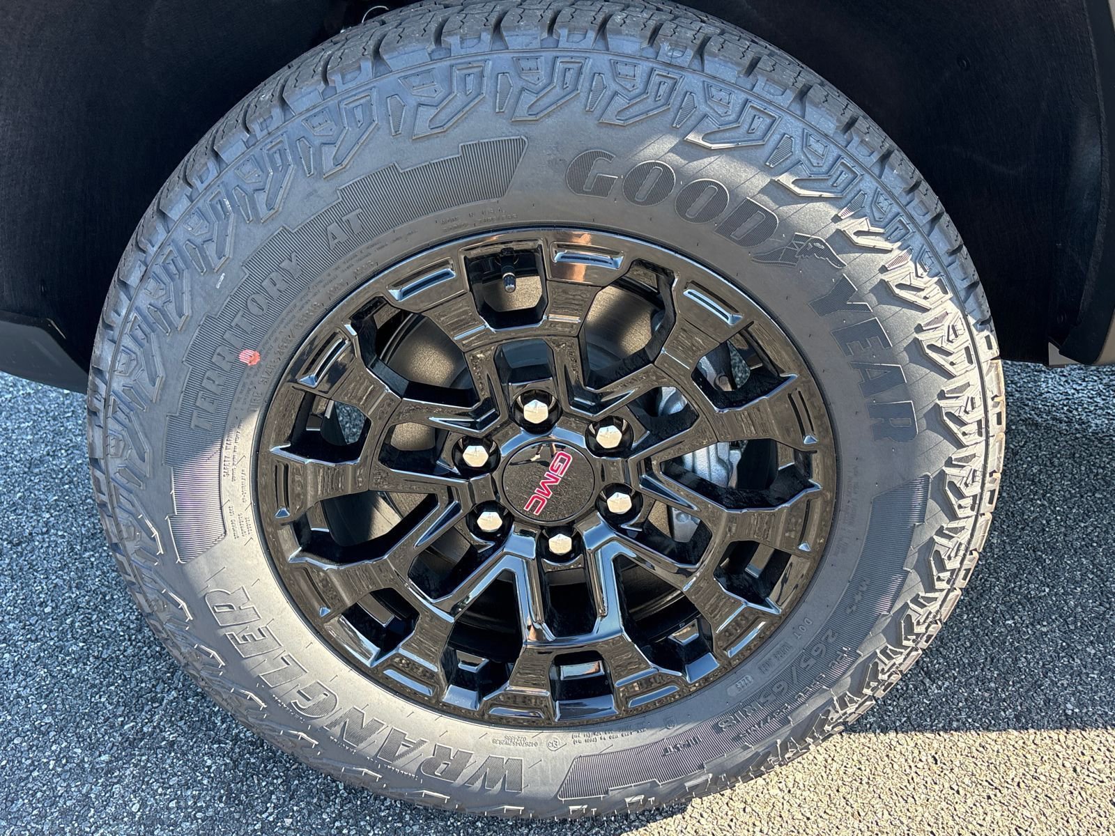 New 2026 GMC Canyon Elevation w/ Convenience Package RWD image 33