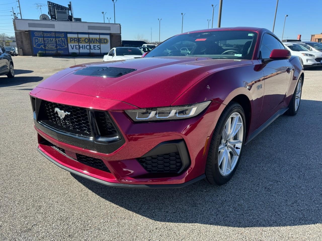 Used 2025 Ford Mustang GT Premium image 8
