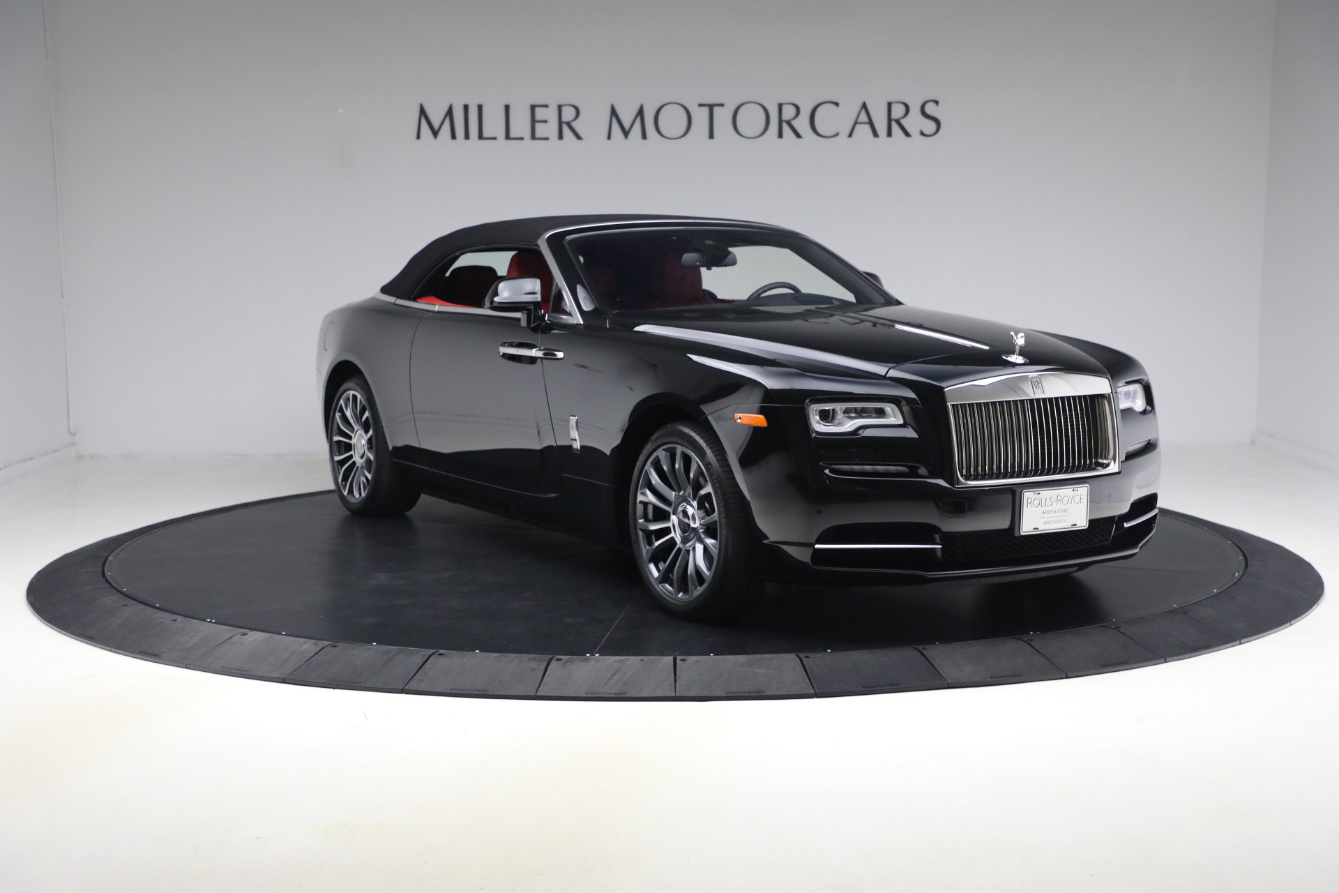 Certified 2020 Rolls-Royce Dawn RWD image 25