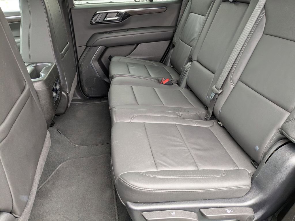 Used 2025 Chevrolet Tahoe LT image 27