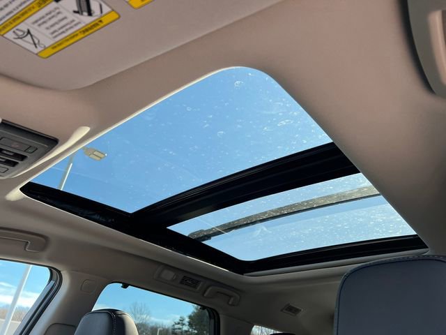 New 2026 Nissan Pathfinder Platinum image 7