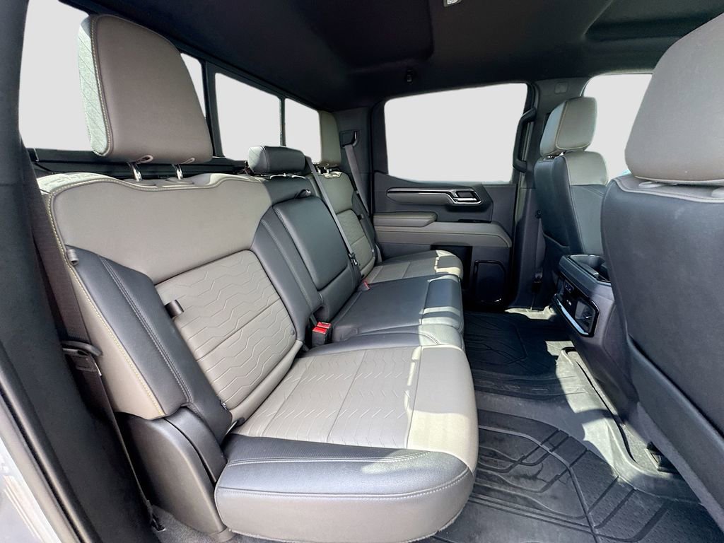 Used 2024 Chevrolet Silverado 1500 ZR2 w/ Technology Package image 27