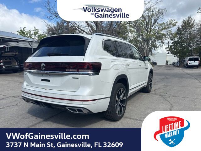 Used 2024 Volkswagen Atlas SEL Premium R-Line image 4