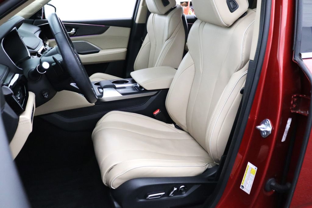 Certified 2024 Acura MDX SH-AWD w/ Advance Package image 2