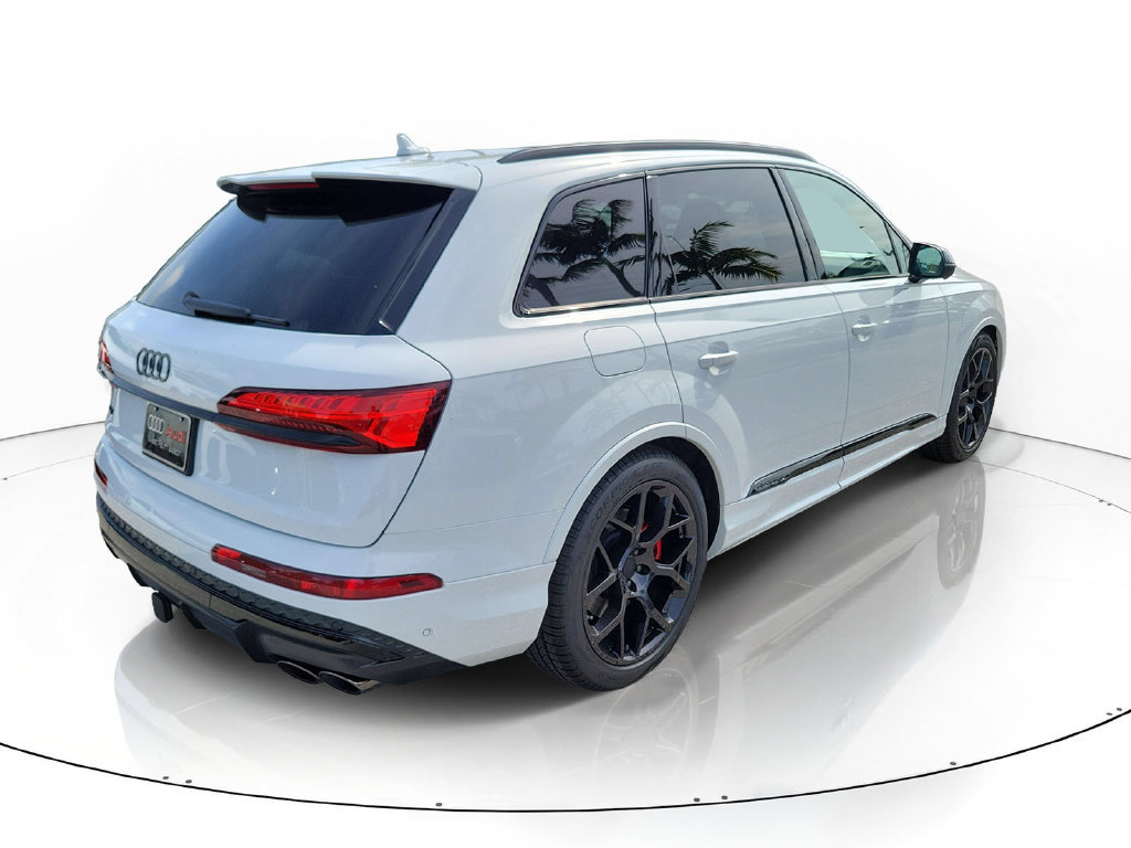 New 2026 Audi SQ7 Premium Plus AWD/4WD image 4