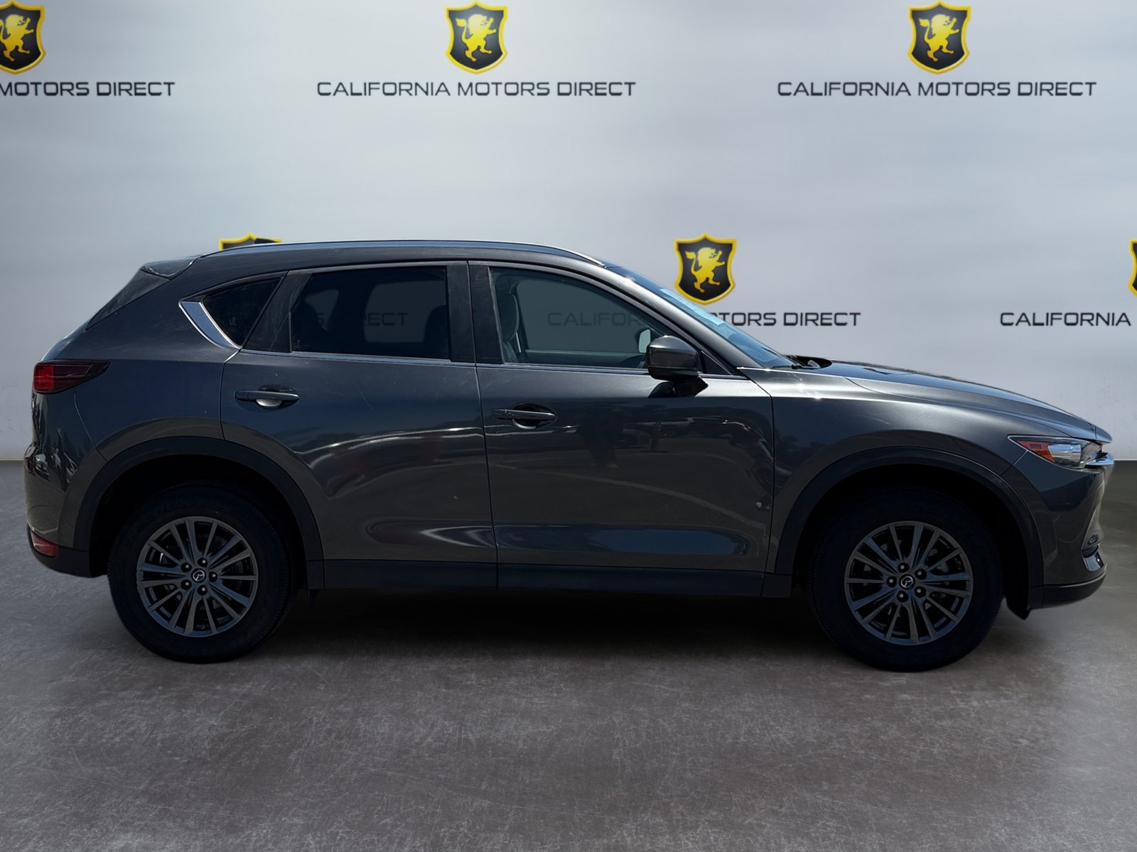 Used 2019 MAZDA CX-5 Touring FWD image 6