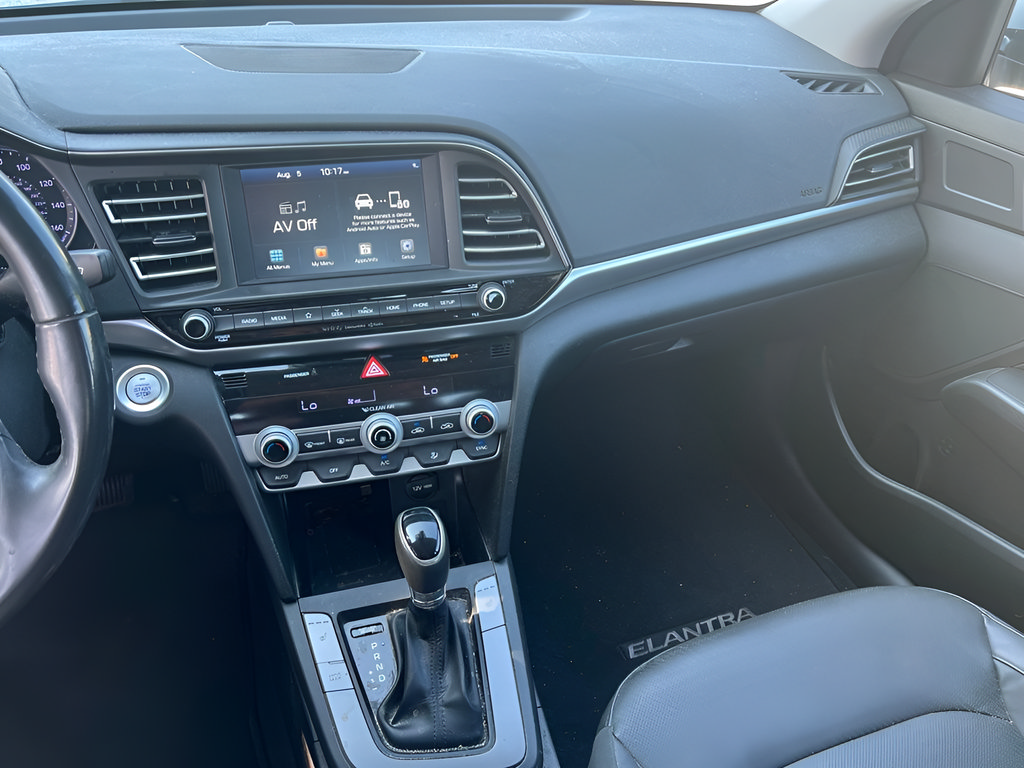 Used 2020 Hyundai Elantra Sedan FWD image 23