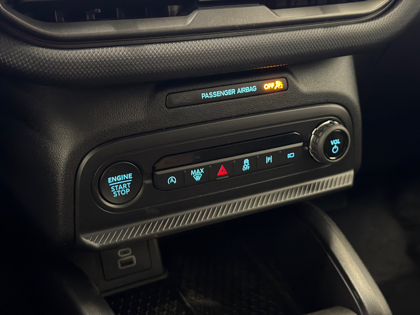 New 2026 Ford Bronco Sport Outer Banks w/ Outer Banks Tech Package+ AWD/4WD image 25