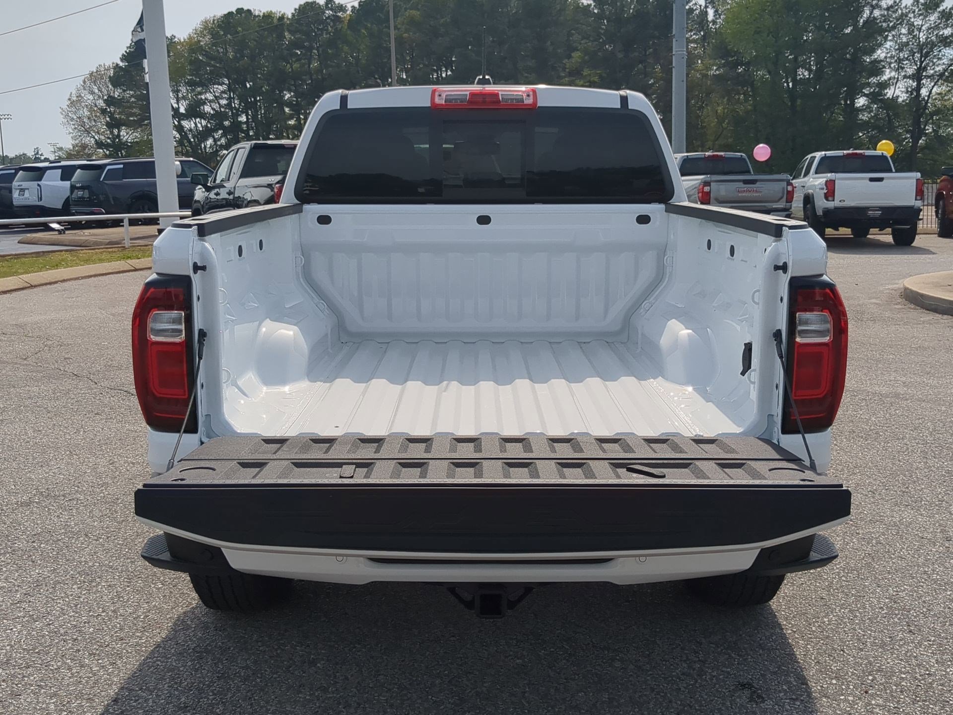 New 2026 GMC Canyon Elevation w/ Convenience Package image 22