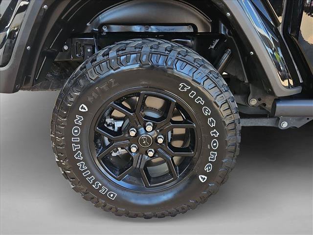 Used 2024 Jeep Gladiator Sport AWD/4WD image 20