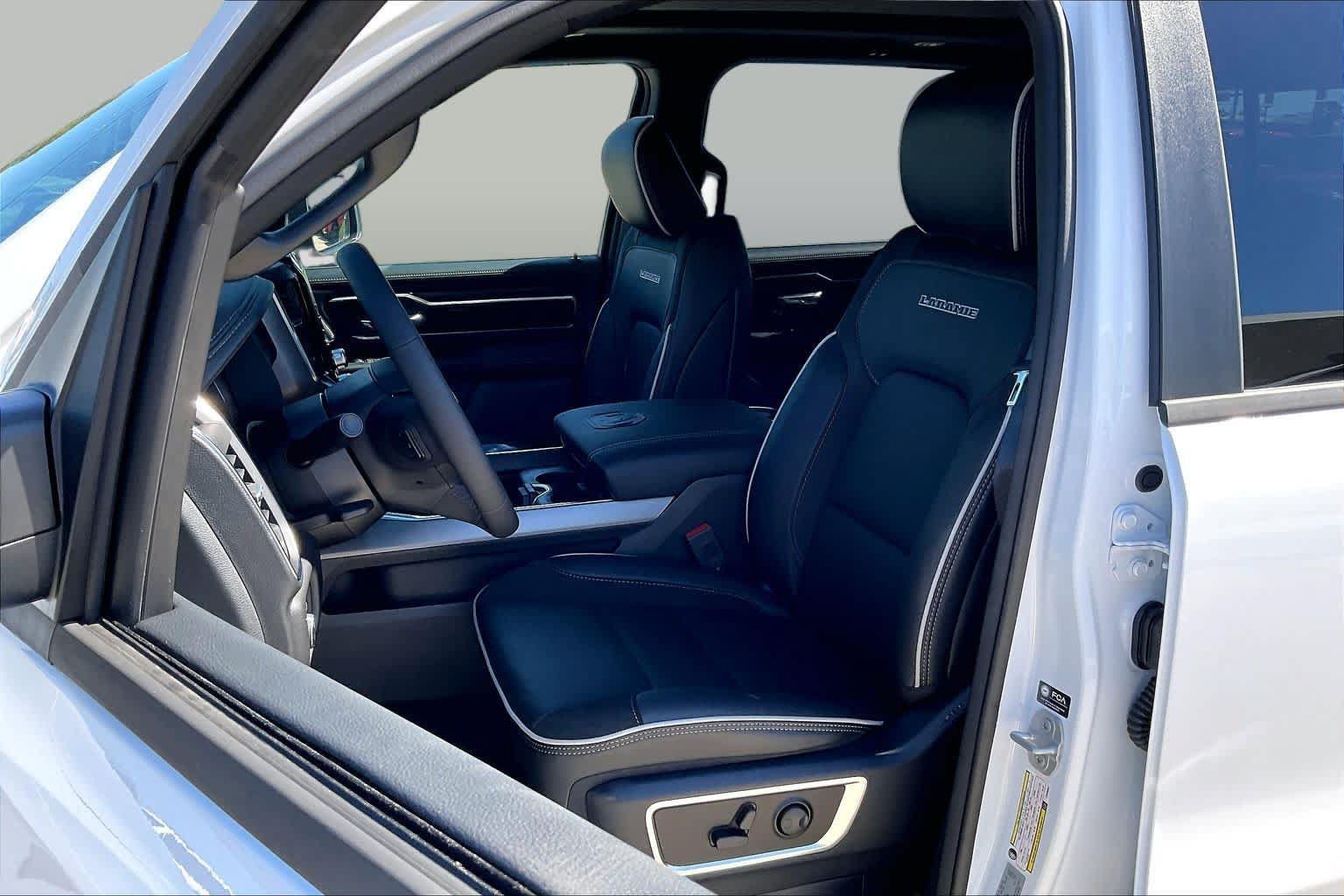 New 2027 RAM 1500 Laramie AWD/4WD image 9
